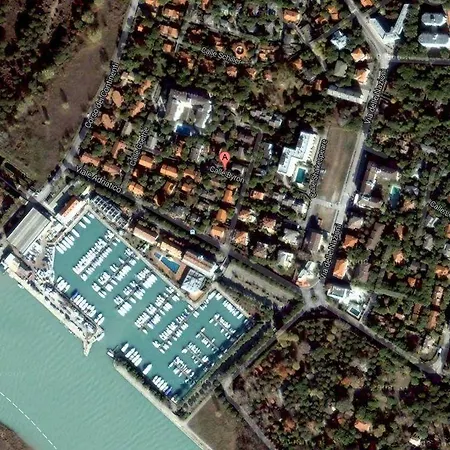 Lignano Riviera With Fireplace & Air Conditioning Lignano Sabbiadoro