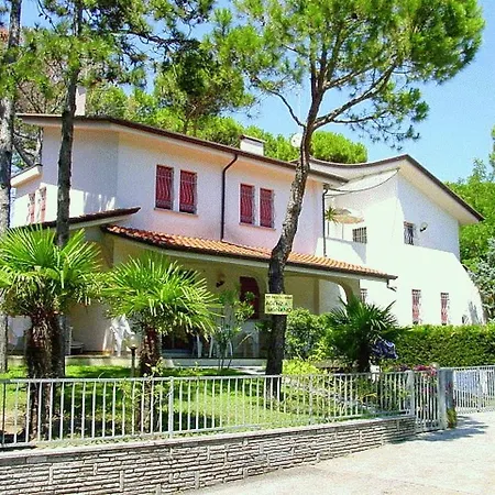 Lignano Riviera With Fireplace & Air Conditioning *