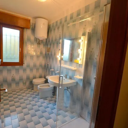 Lignano Riviera With Fireplace & Air Conditioning *